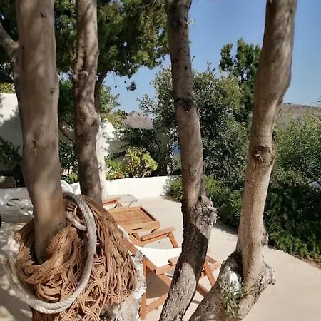 Casa Dei Melograni At Vourlidia Leros Feriehus Vromolithos