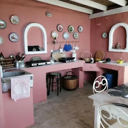 Casa Dei Melograni At Vourlidia Leros