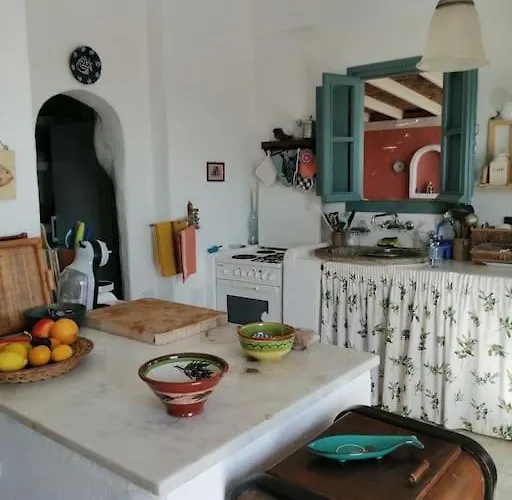 Casa Dei Melograni At Vourlidia Leros Vromolithos