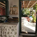 Casa Dei Melograni At Vourlidia Leros Tatil Evi *