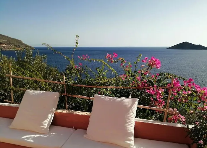 펜션 Casa Dei Melograni At Vourlidia Leros