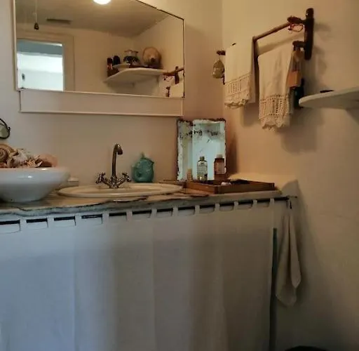 Casa Dei Melograni At Vourlidia Leros Vromolithos