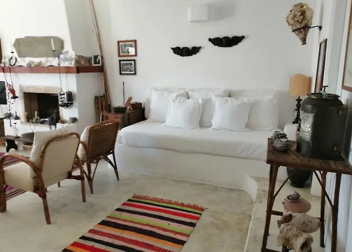 Casa Dei Melograni At Vourlidia Leros 펜션 Vromolithos