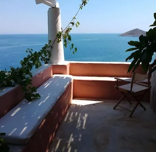 Casa Dei Melograni At Vourlidia Leros Tatil Evi Vromolithos